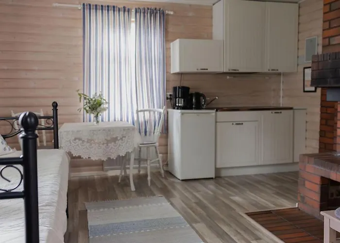 Tammiston נאנטלי